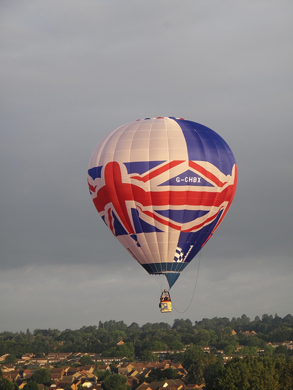 The clever design of this balloon creates the image of a balloon within a balloon on each of its three faces. The Lindstrand factory team had great fun building this balloon and making it part of the Oswestry town Queens Jubilee celebrations in 2012