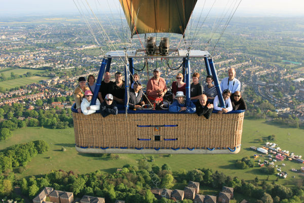 Hot air balloon flight take off from South Park Oxford