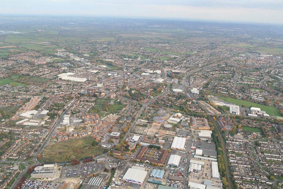 We regularly fly near or over Aylesbury on our Buckinghamshire Balloon Flights and get an aerial view