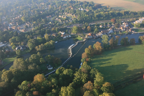 Pangbourne and Whitchurch on Thames