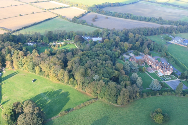 Adventure Balloons provide hot air balloon rides over Hertforshire from Tring and other locations