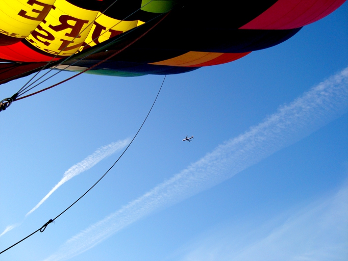 Flying under the big jets on a London Hot Air Balloon Ride - Pic courtesy Ian Sharpe