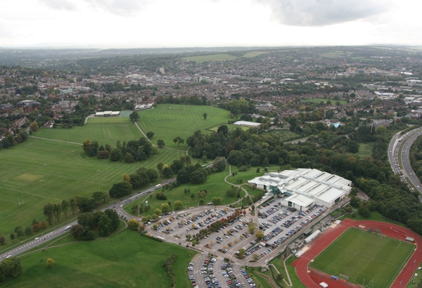 Aerial view of Guildford Stoke Park and Spectrum Centre

Click here
to find out where you can buy hot air balloon rides over Surrey
