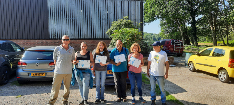 Lucky NHS balloonists with pilots Richard and Kim