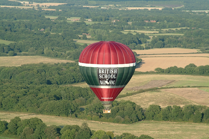 This colourful balloon with a generously sized basket to take sixteen passengers on balloon rides over Sussex will operate from Petworth and other Sussex balloon launch sites. It is made by Cameron Balloons of Bristol who are one of the largest balloon manufacturers in the world.