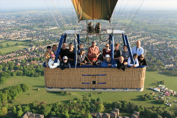 Hot air balloon flight take off from South Park Oxford