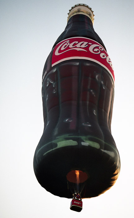 Coke bottle balloon