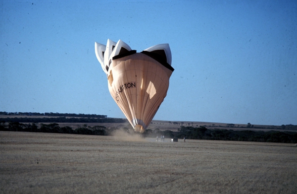 And some more as the balloon thunders across the paddock, throwing up dust everywhere